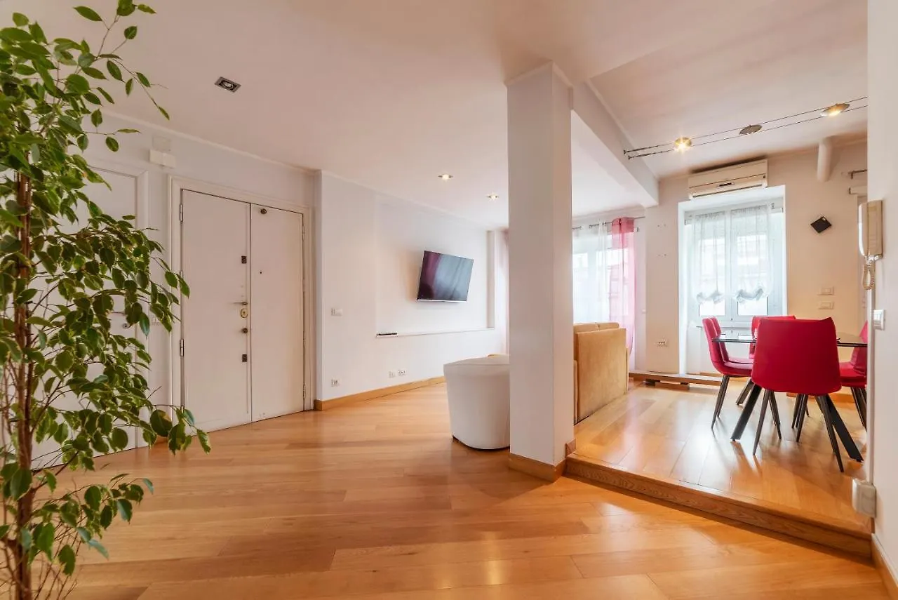 Apartment Bright Flat Near Vatican Rome
