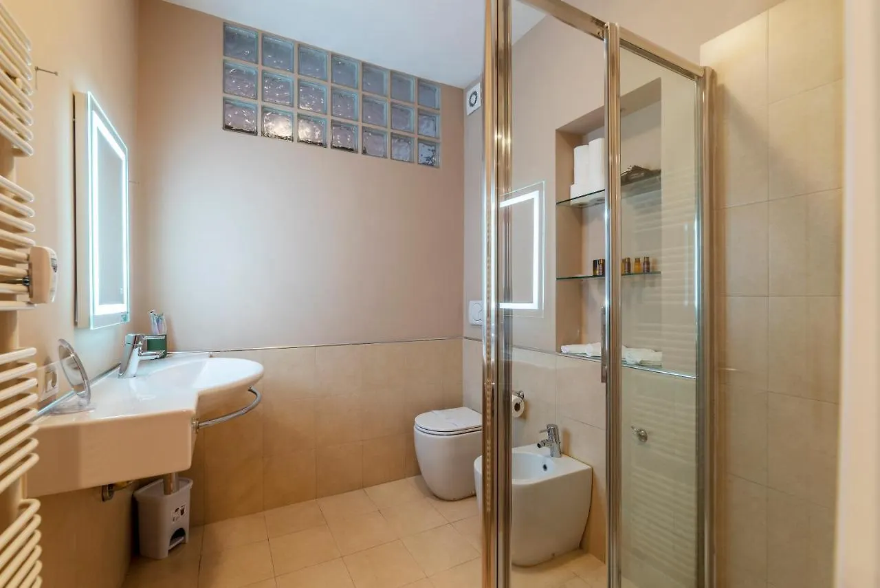 Bright Flat Near Vatican Rom Italien